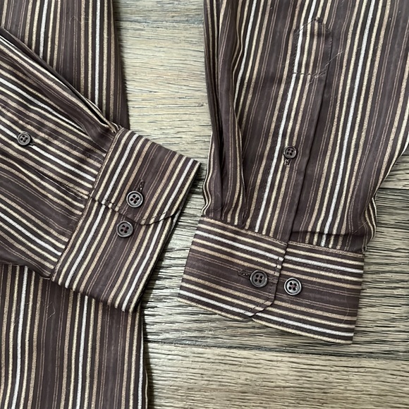 Van Heusen Studio wrinkle free stain shield men’s long sleeve button down shirt - Picture 11 of 16